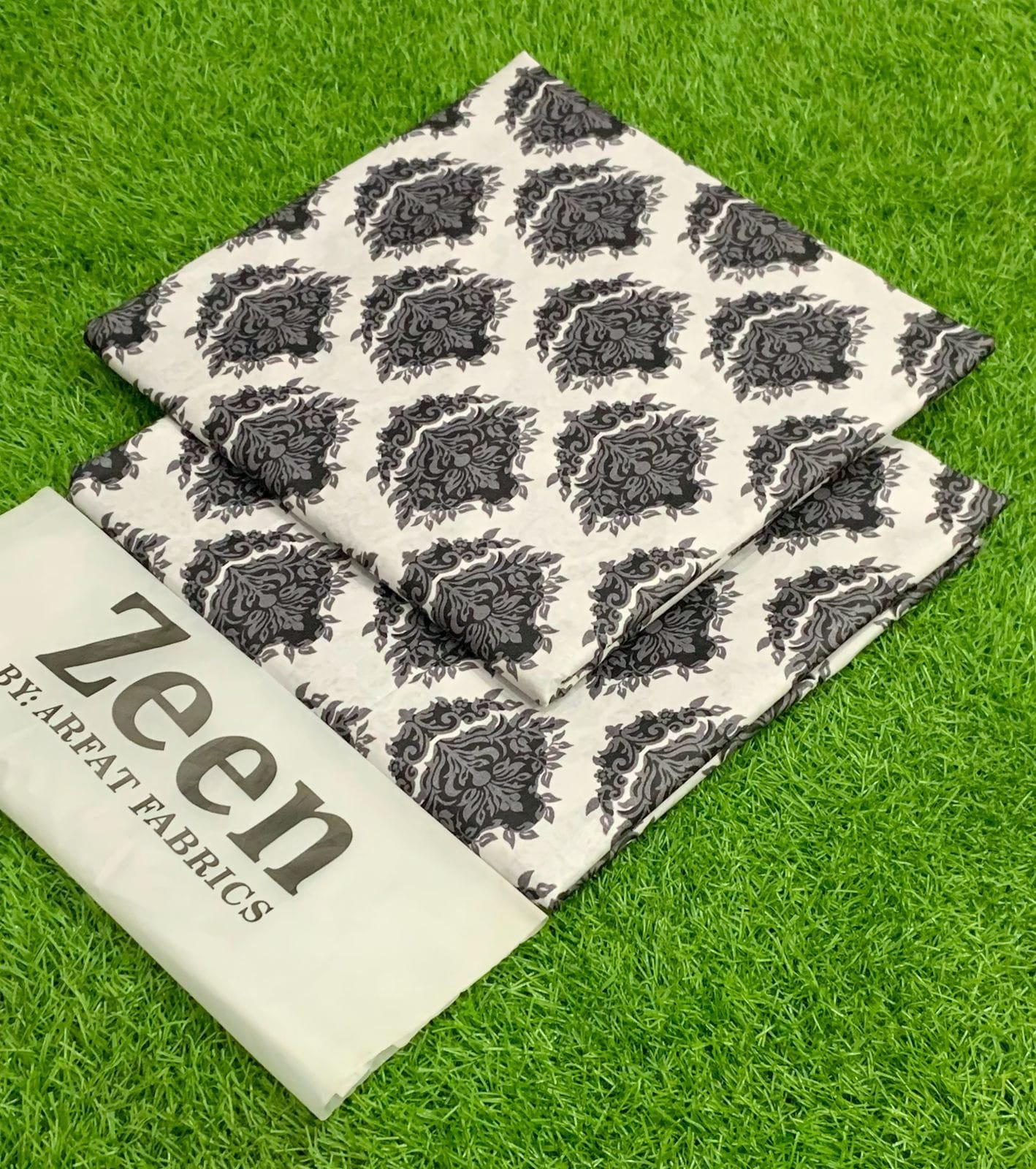  ALLOVER 2PC LAWN