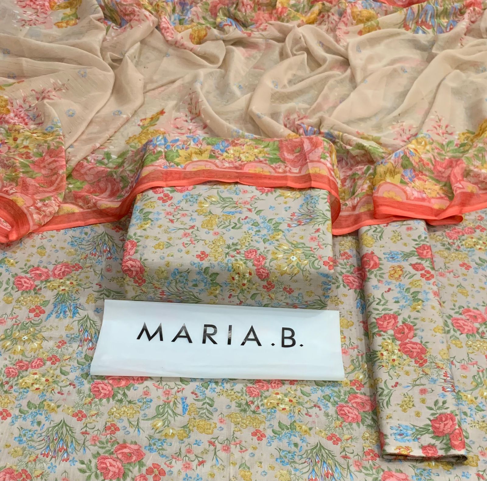 MARIA.B Shafoon Dupatta 3pc Lawn