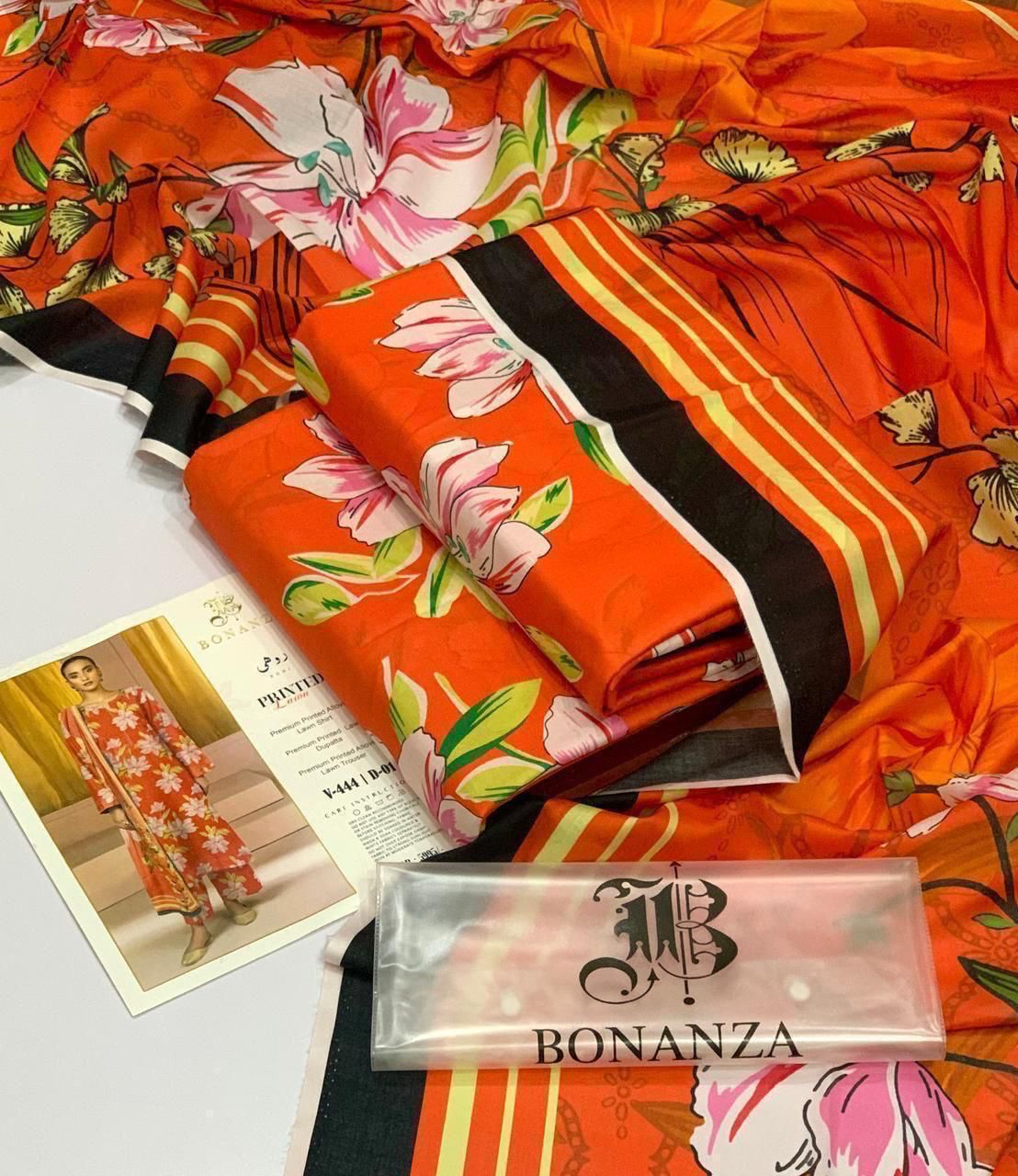 3 Pieces Printed with Lawn Dupatta
