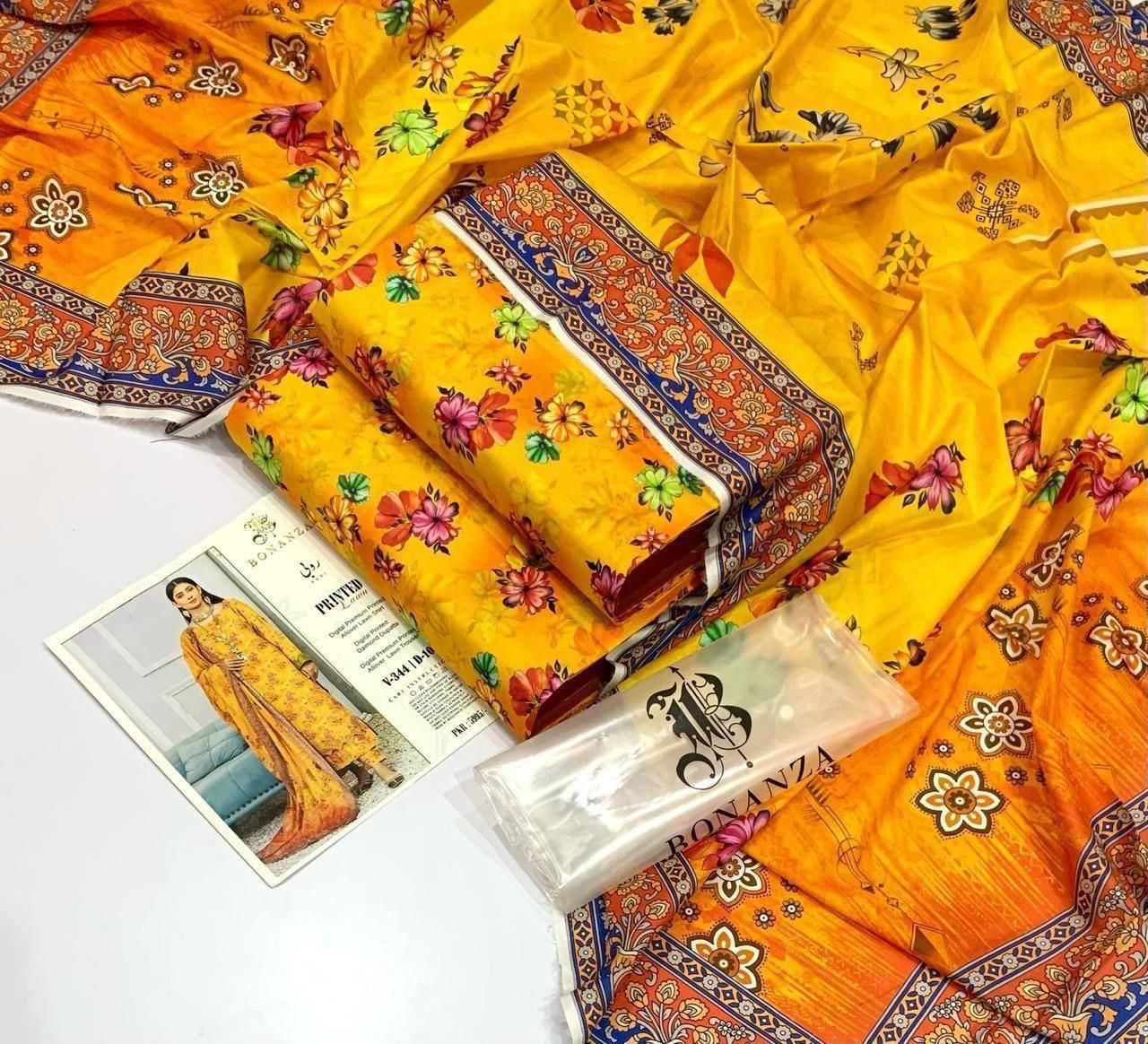 3 Pieces Printed with Lawn Dupatta