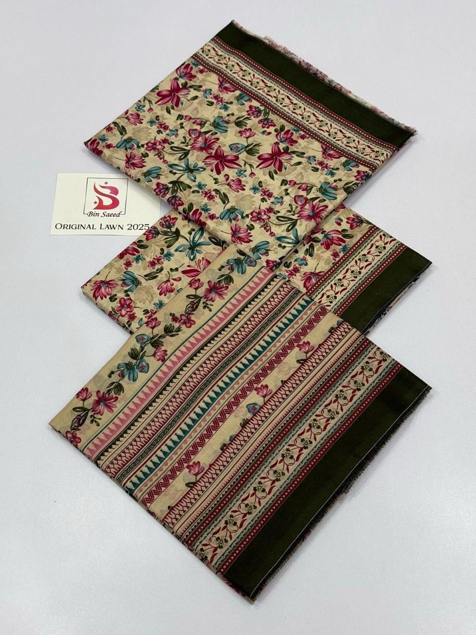 3 Pieces with Lawn Dupatta